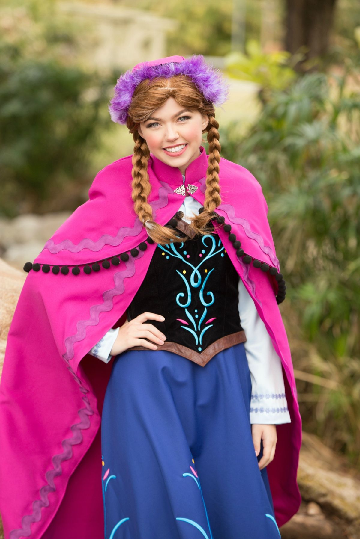 Hire Anna from Frozen for birthday parties